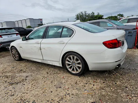 2013 BMW 528 VIN WBAXH5C53DD108250 фото 2