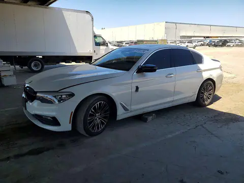 WBAJA5C32HG896693 — 2017 BMW 530, Пожар двигателя (Burn - Engine), фото до ремонта