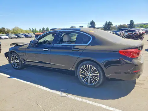 2018 BMW 530 VIN WBAJA5C50JWA36940 фото 2