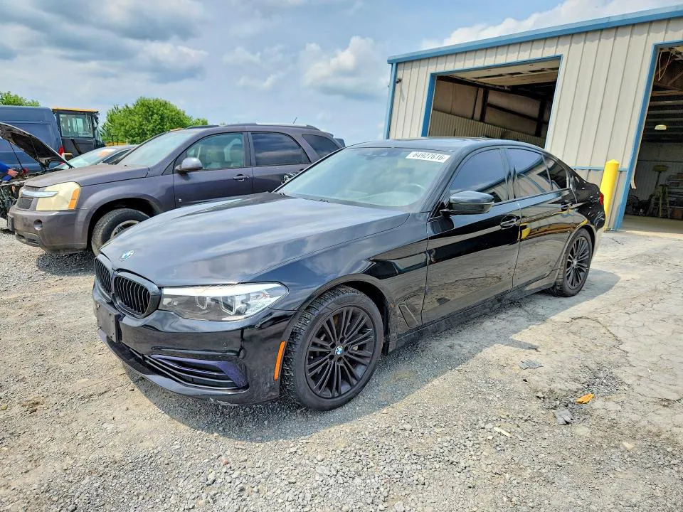 2019 BMW 530 VIN WBAJA7C58KWW26135 фото 1