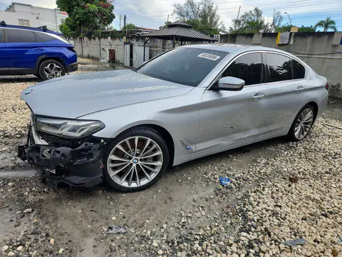 WBA53BH02MWX08005 — 2021 BMW 530, Передняя часть (Front End), фото до ремонта