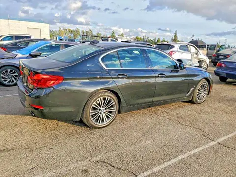 2019 BMW 530e VIN WBAJA9C56KB389776 фото 3
