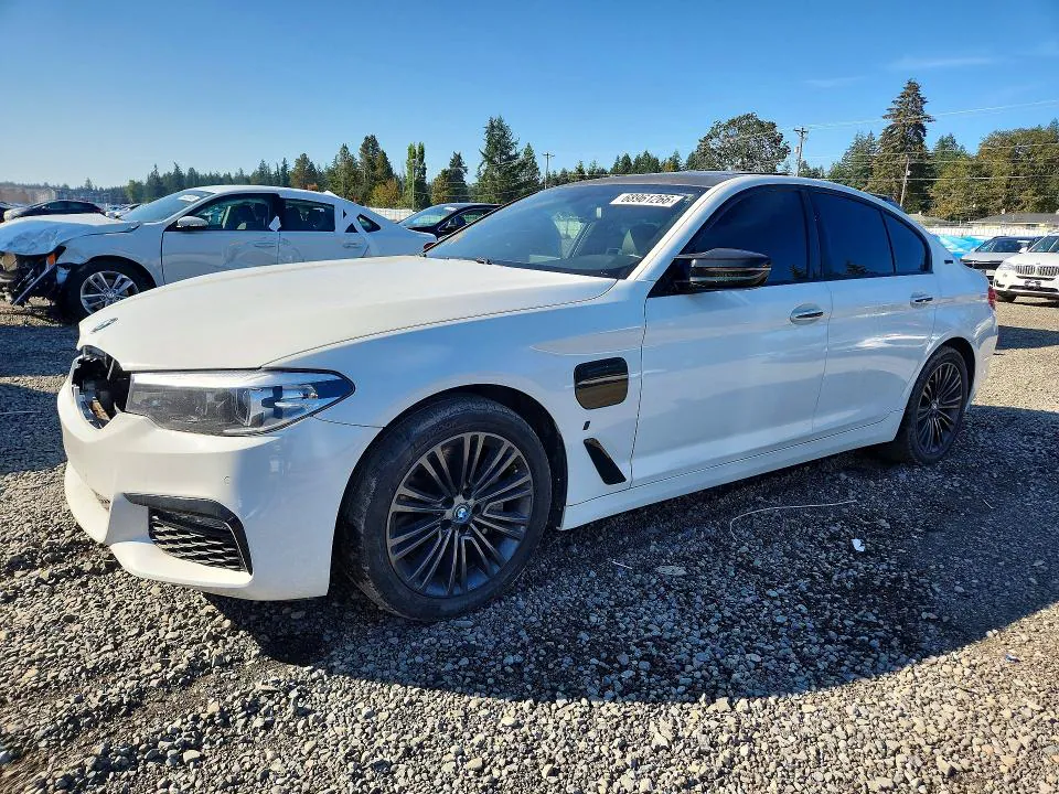 2018 BMW 530XE VIN WBAJB1C58JB084616 фото 1