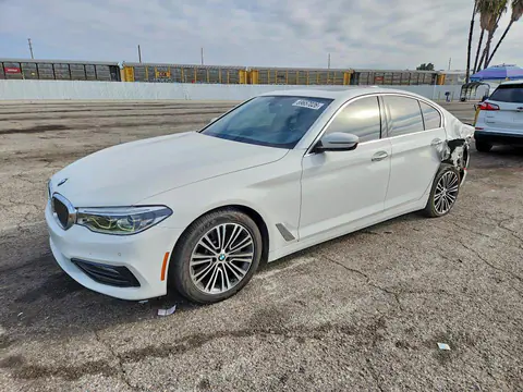 WBAJE5C30HG915813 — 2017 BMW 540, Задняя часть (Rear End), фото до ремонта