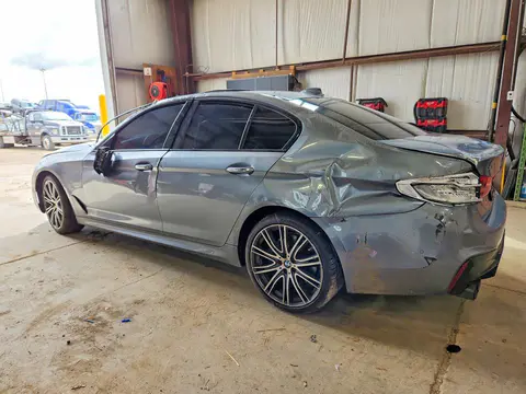 2018 BMW 540 VIN WBAJE7C56JWC56888 фото 2