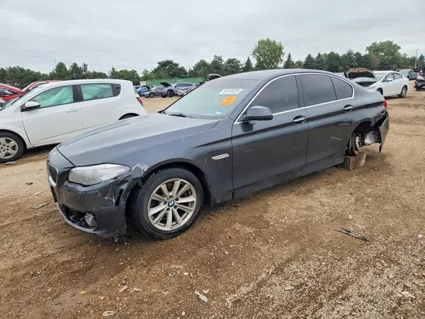 WBA5A5C58GG351812 — 2016 BMW 5ER, Передняя часть (Front End), фото до ремонта