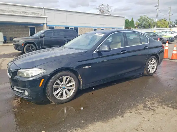 WBA5A7C50GG643482 — 2016 BMW 5ER, Боковая часть (Side), фото до ремонта