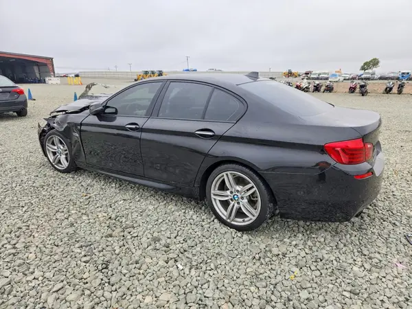 WBA5B1C52GG134360 — 2016 BMW 5ER, фото 2 с аукциона Copart, Передняя часть
