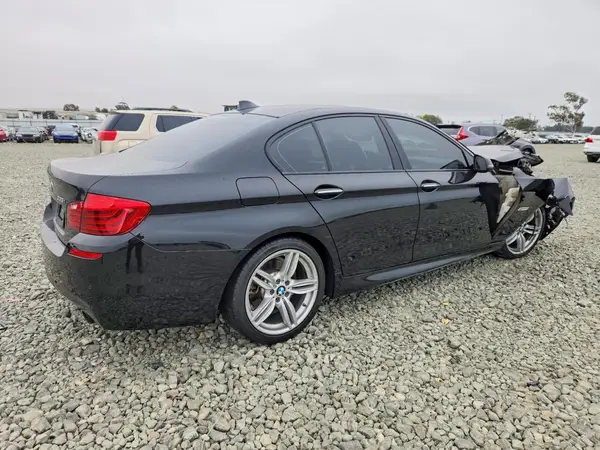 WBA5B1C52GG134360 — 2016 BMW 5ER, фото 3 с аукциона Copart, Передняя часть