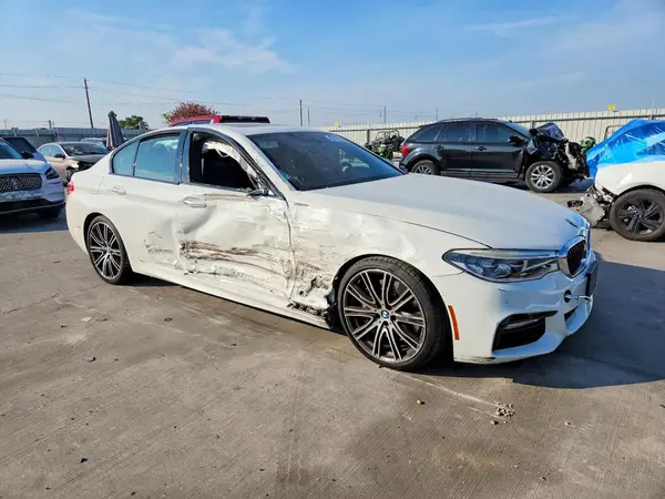 WBAJE5C31HG914380 — 2017 BMW 5ER, фото 4 с аукциона Copart 28.09.2026, Боковая часть