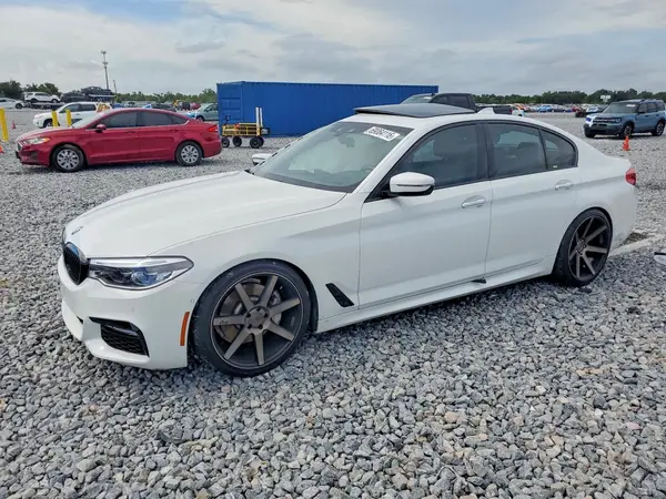 WBAJE5C30HG917304 — 2017 BMW 5ER, Боковая часть (Side), фото до ремонта