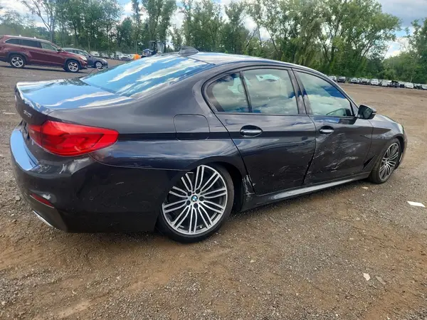 WBAJE7C50JWC55834 — 2018 BMW 5ER, фото 3 с аукциона Copart 13.10.2026, Боковая часть