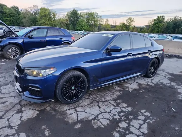 WBAJA7C53JG907509 — 2018 BMW 5ER, Задняя часть (Rear End), фото до ремонта