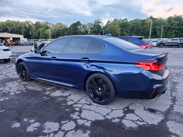 WBAJA7C53JG907509 — 2018 BMW 5ER, фото 2 с аукциона Copart 05.10.2026, Задняя часть