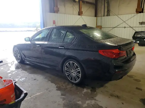 WBAJA7C50JWA71747 — 2018 BMW 5ER, фото 2 с аукциона Copart, Подтопление