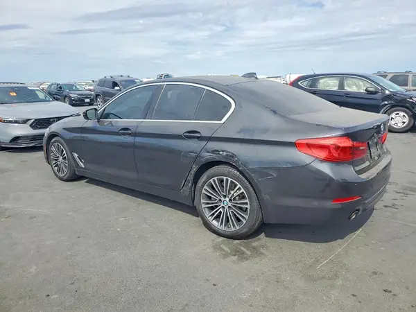 WBAJA5C51KBX46905 — 2019 BMW 5ER, фото 2 с аукциона Copart 28.09.2026, Задняя часть