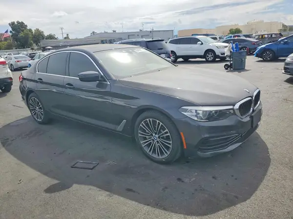 WBAJA5C51KBX46905 — 2019 BMW 5ER, фото 4 с аукциона Copart 28.09.2026, Задняя часть