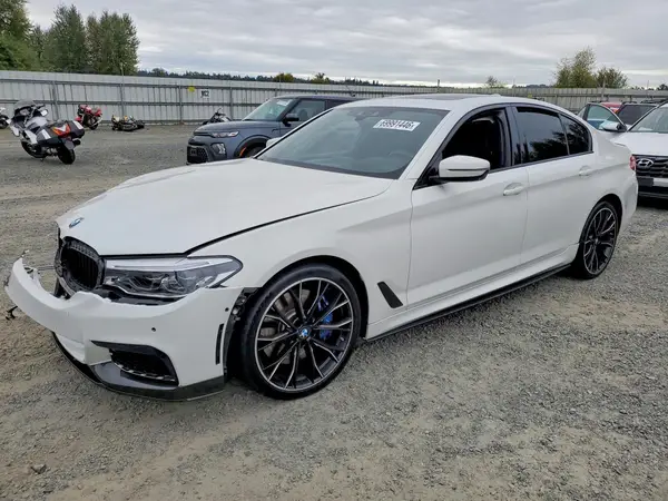 WBAJE7C53KWD55332 — 2019 BMW 5ER, Передняя часть (Front End), фото до ремонта