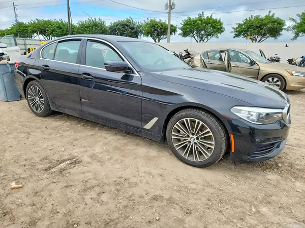 WBAJA5C51KBX49061 — 2019 BMW 5ER, фото 4 с аукциона Copart, Боковая часть