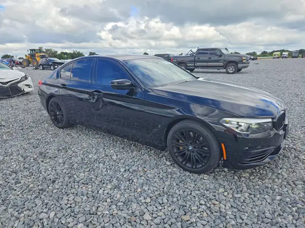 WBAJA9C50KB398991 — 2019 BMW 5ER, фото 4 с аукциона Copart, Боковая часть