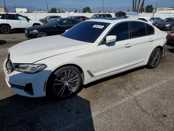 WBA53BH02MCF02283 — 2021 BMW 5ER, Передняя часть (Front End), фото до ремонта