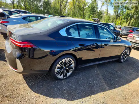 2026 BMW 530 Xi VIN WBA53FJ03TCV30509 фото 3