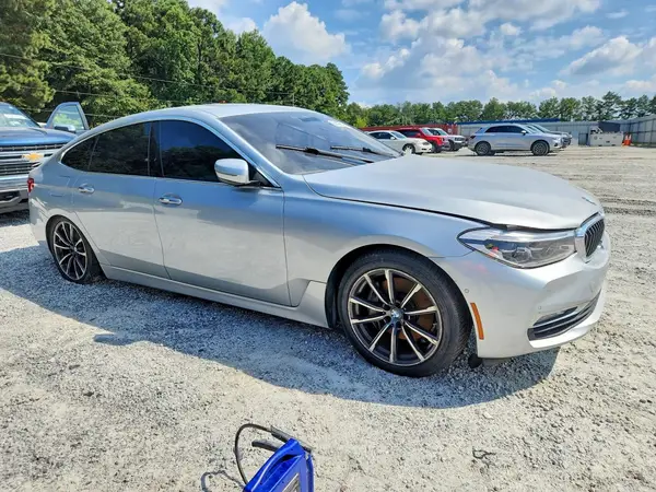 WBAJV6C50JBJ99621 — 2018 BMW 6ER, фото 4 с аукциона Copart, Механические повреждения