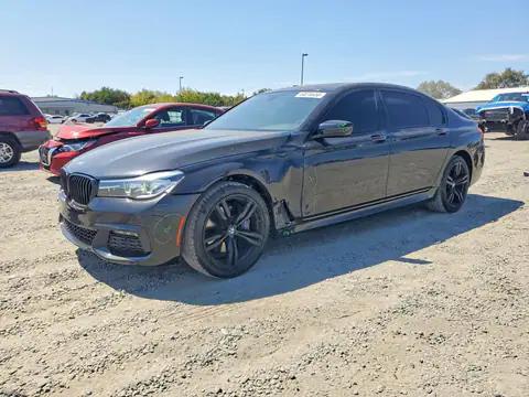 WBA7E2C5XJG743127 — 2018 BMW 740, Передняя часть (Front End), фото до ремонта