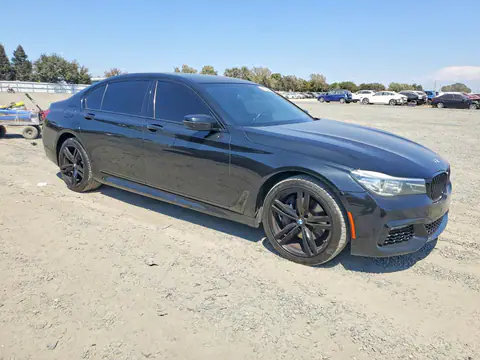 WBA7E2C5XJG743127 — 2018 BMW 740, фото 4 с аукциона Copart 29.09.2026, Передняя часть