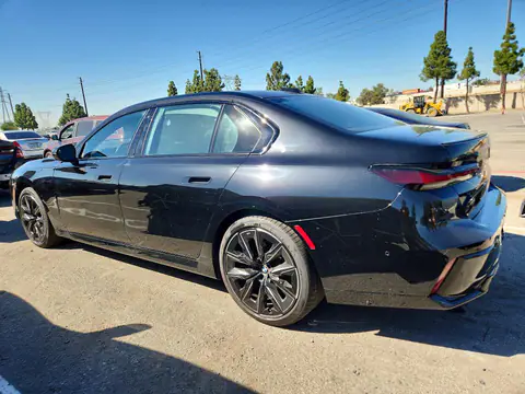 2025 BMW 740 VIN WBA23EH02SCT34675 фото 2