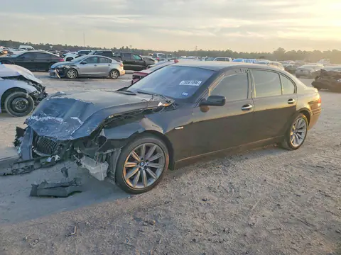 WBAHN83548DT78589 — 2008 BMW 750, Передняя часть (Front End), фото до ремонта