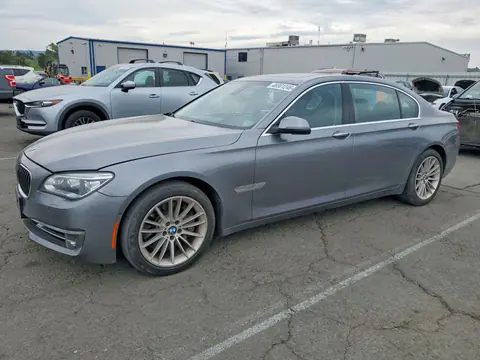 WBAYE8C52ED135424 — 2014 BMW 750, Мелкие вмятины и царапины (Minor Dent/Scratches), фото до ремонта