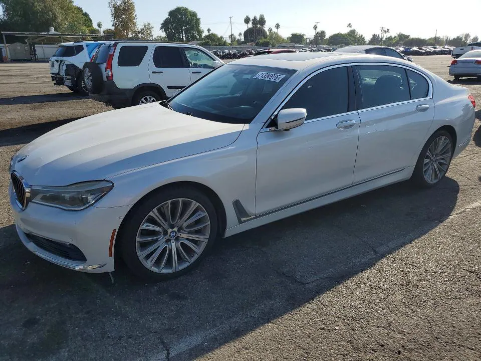 2016 BMW 750 VIN WBA7F2C5XGG416779 фото 1
