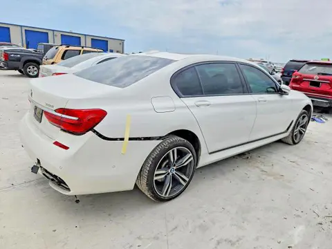 2017 BMW 750 VIN WBA7F0C30HGM22028 фото 3