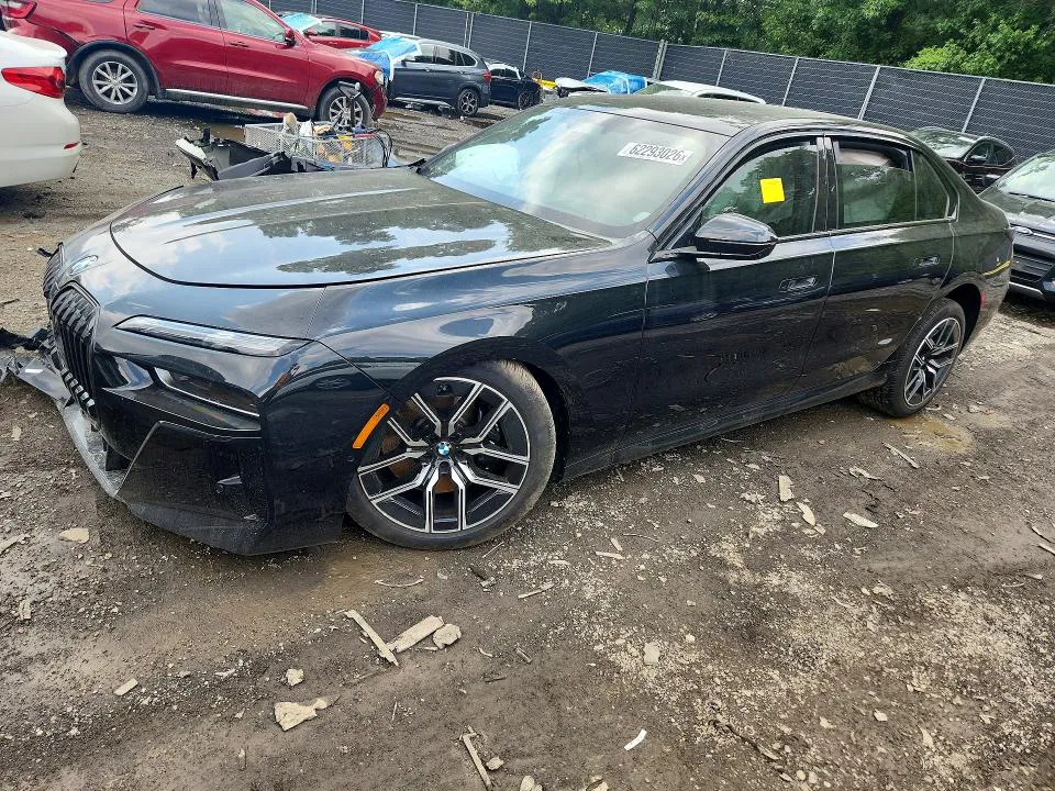 2026 BMW 760 VIN WBA33EJ0XTCX40526 фото 1