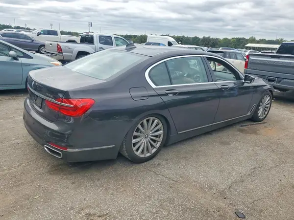 WBA7E2C54GG739017 — 2016 BMW 7ER, фото 3 с аукциона Copart, Передняя часть