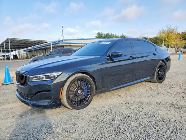 WBA7U2C1XNCH95597 — 2022 BMW 7ER, Естественный износ (Normal Wear), фото до ремонта