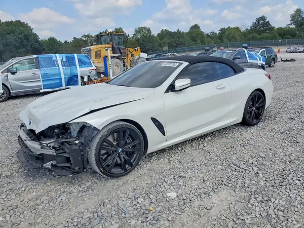 WBADZ2C01PCL67204 — 2023 BMW 8ER, Передняя часть (Front End), фото до ремонта