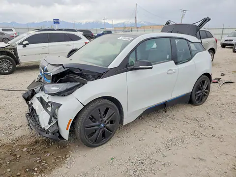 WBY1Z8C50HV889704 — 2017 BMW i3, Передняя часть (Front End), фото до ремонта