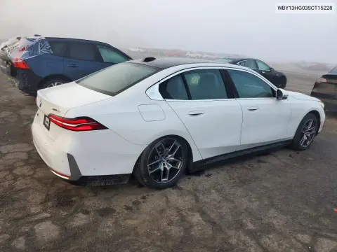 2025 BMW I5 xDrive 40 VIN WBY13HG03SCT15228 фото 3