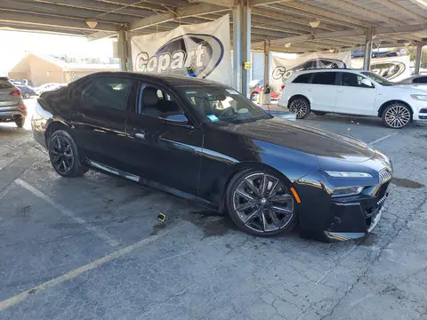 WBY53EJ08RCP21217 — 2024 BMW I7, фото 4 с аукциона Copart 29.09.2026, Повреждения снизу