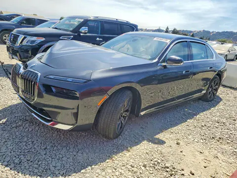WBY43EJ04RCS51523 — 2024 BMW I7, Передняя часть (Front End), фото до ремонта