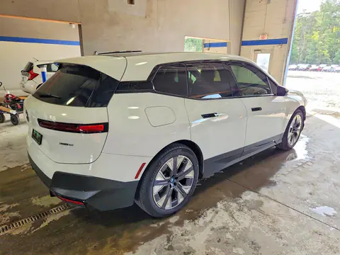 2023 BMW IX VIN WB523CF05PCL70695 фото 3