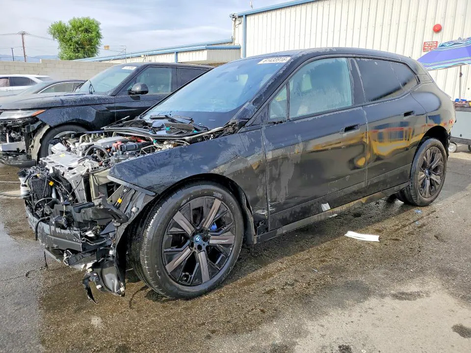2024 BMW IX VIN WB523CF04RCN52035 фото 1