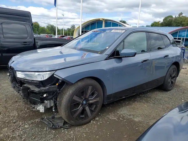 WB523CF09SCS28553 — 2025 BMW iX, Ходовая часть (Undercarriage), фото до ремонта
