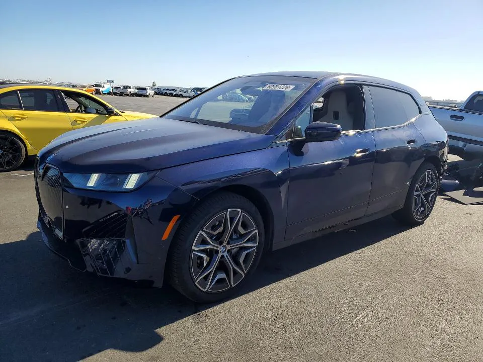 2026 BMW Ix VIN WB543CF08TCX22056 фото 1