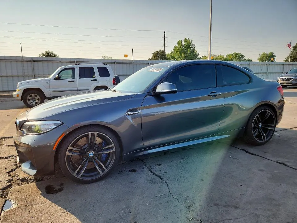 2018 BMW M2 VIN WBS1J5C5XJVD37328 фото 1