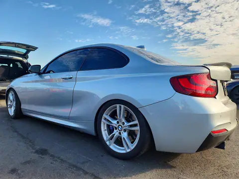 WBA1J7C54GV360285 — 2016 BMW M235I, фото 2 с аукциона Copart 30.09.2026, Задняя часть