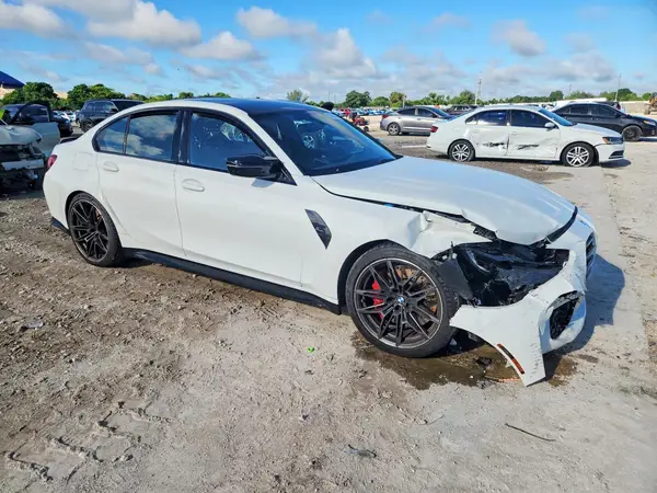 WBS33AY06RFT40805 — 2024 BMW M3, фото 4 с аукциона Copart, Передняя часть