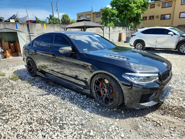 WBSJF0C08LCD73106 — 2020 BMW M5, фото 4 с аукциона Copart, Мелкие вмятины и царапины